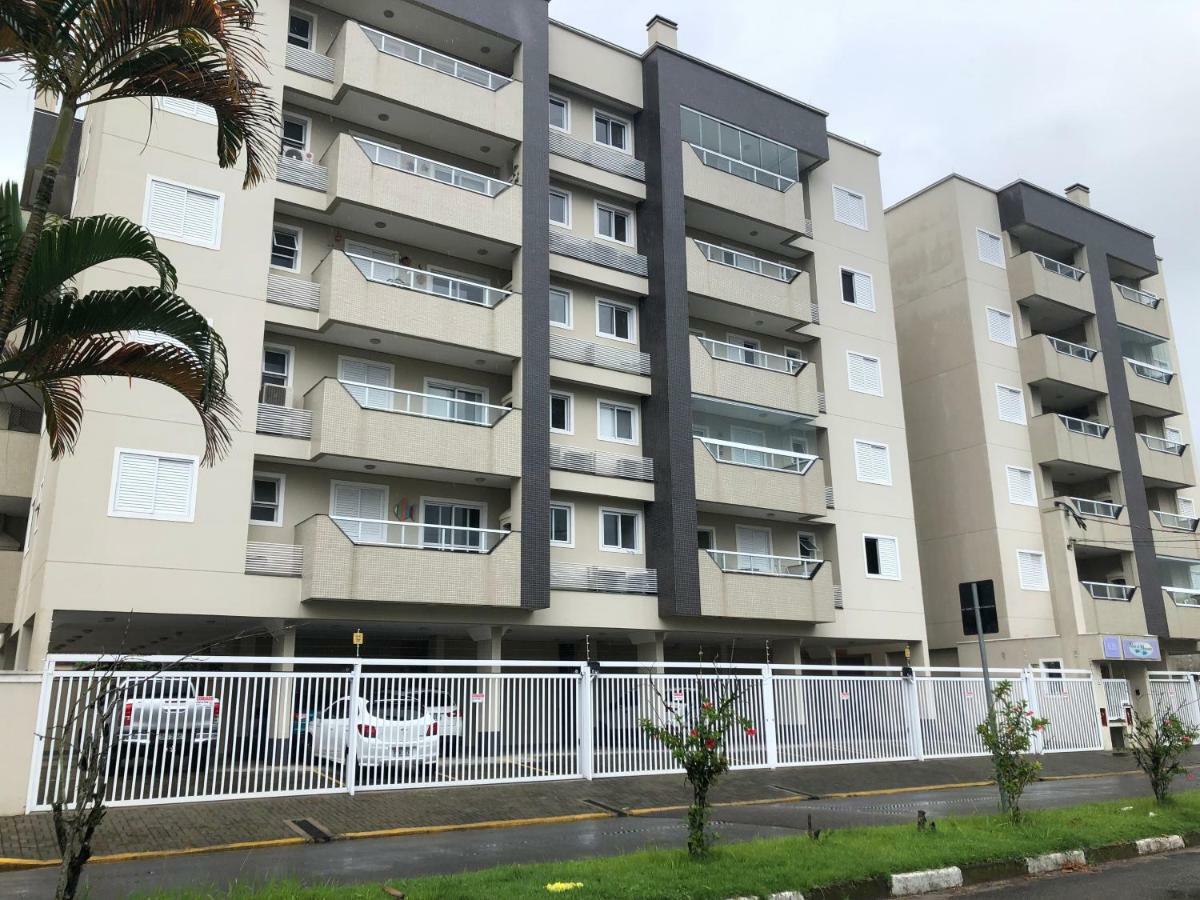 Beach House Itaguá Apartamento 1 - Em Ubatuba a 300m da orla mais charmosa, com excelente localização Exterior foto